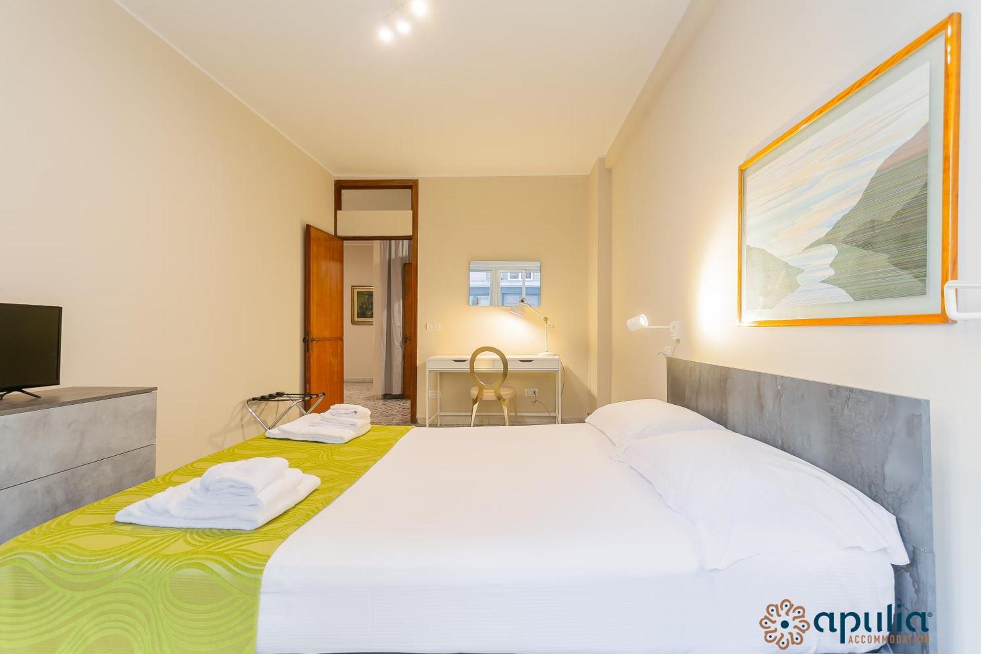 Piccinni Guesthouse By Apulia Accommodation Bari Bagian luar foto