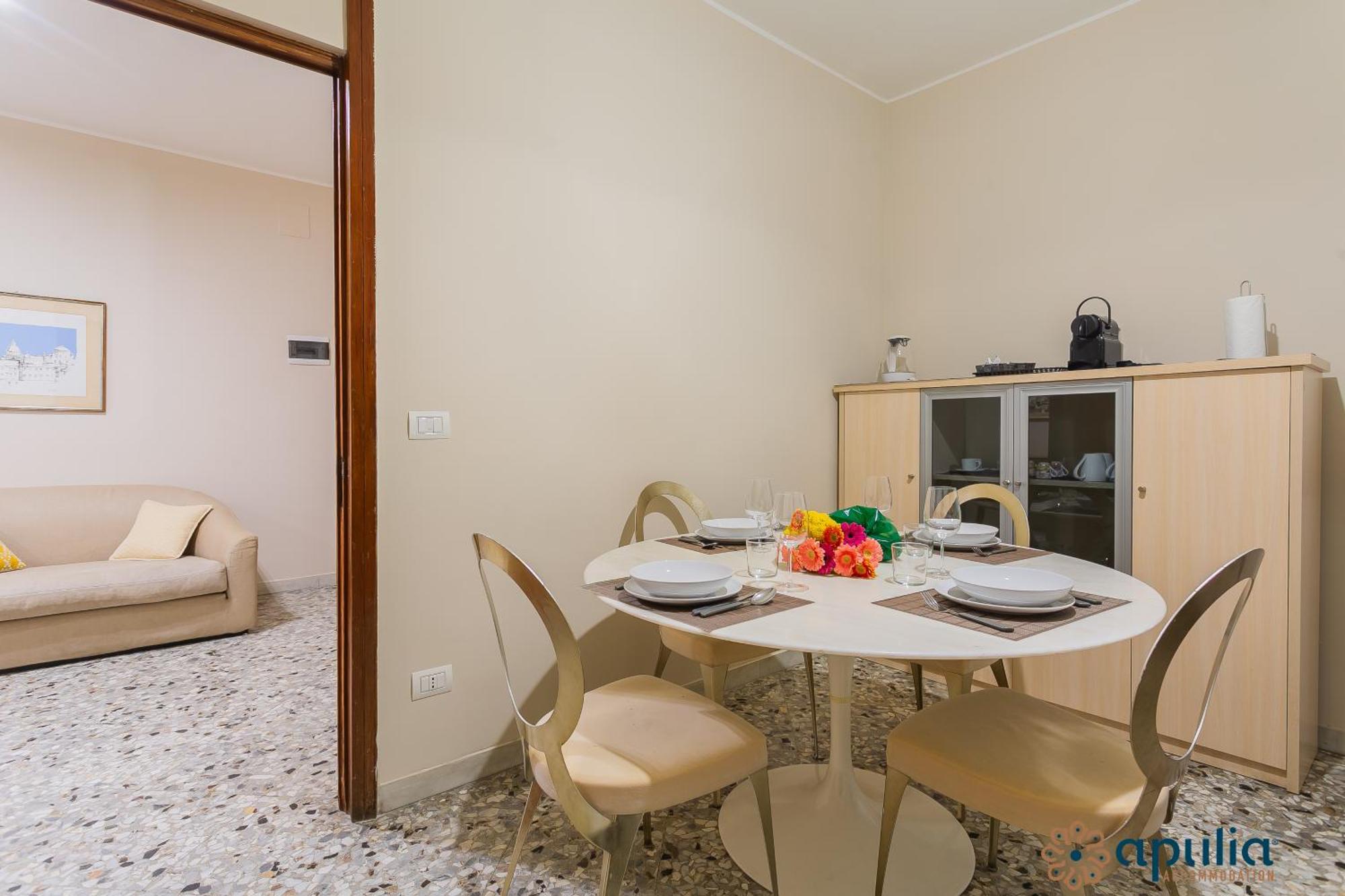 Piccinni Guesthouse By Apulia Accommodation Bari Bagian luar foto