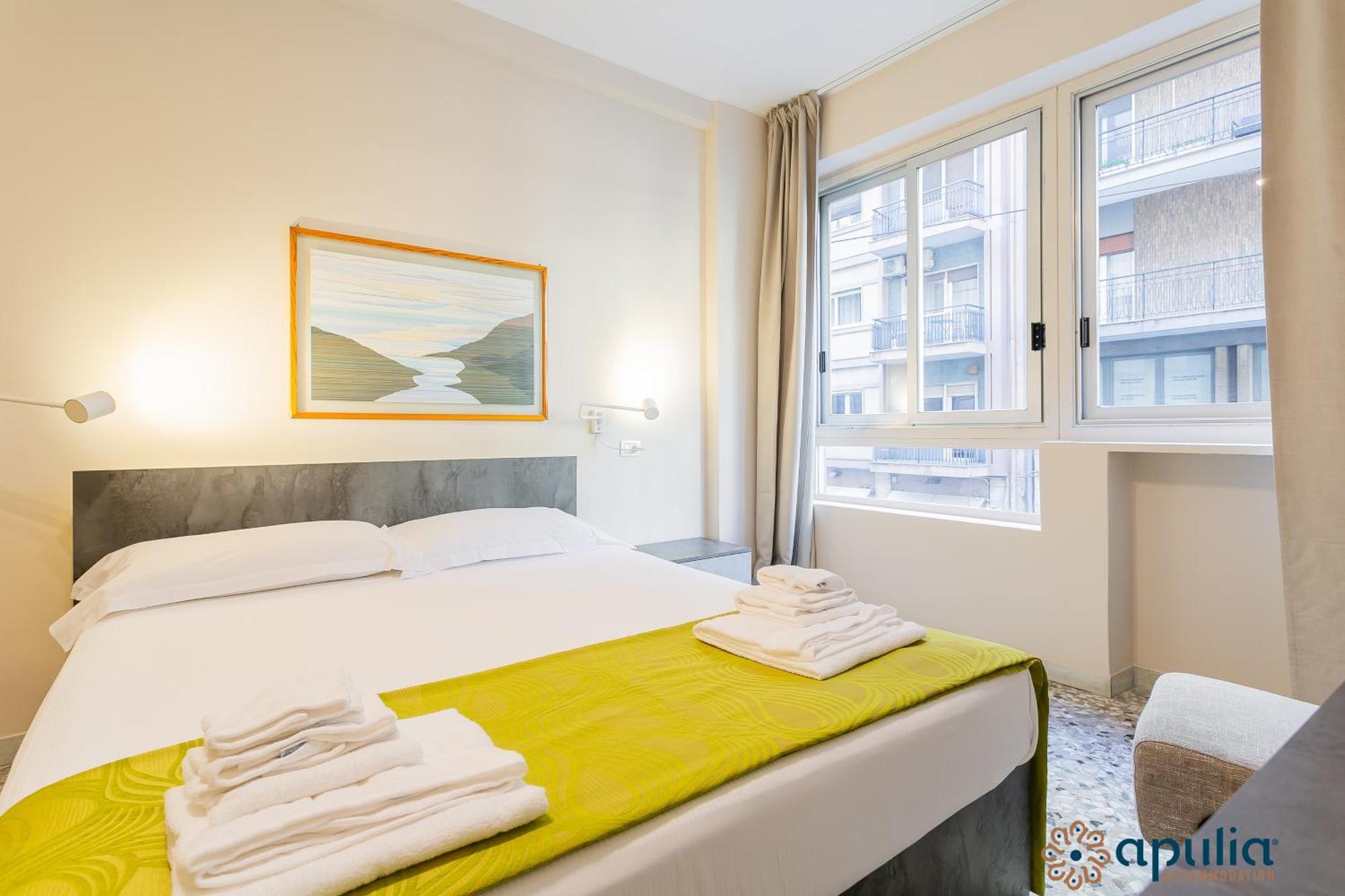 Piccinni Guesthouse By Apulia Accommodation Bari Bagian luar foto