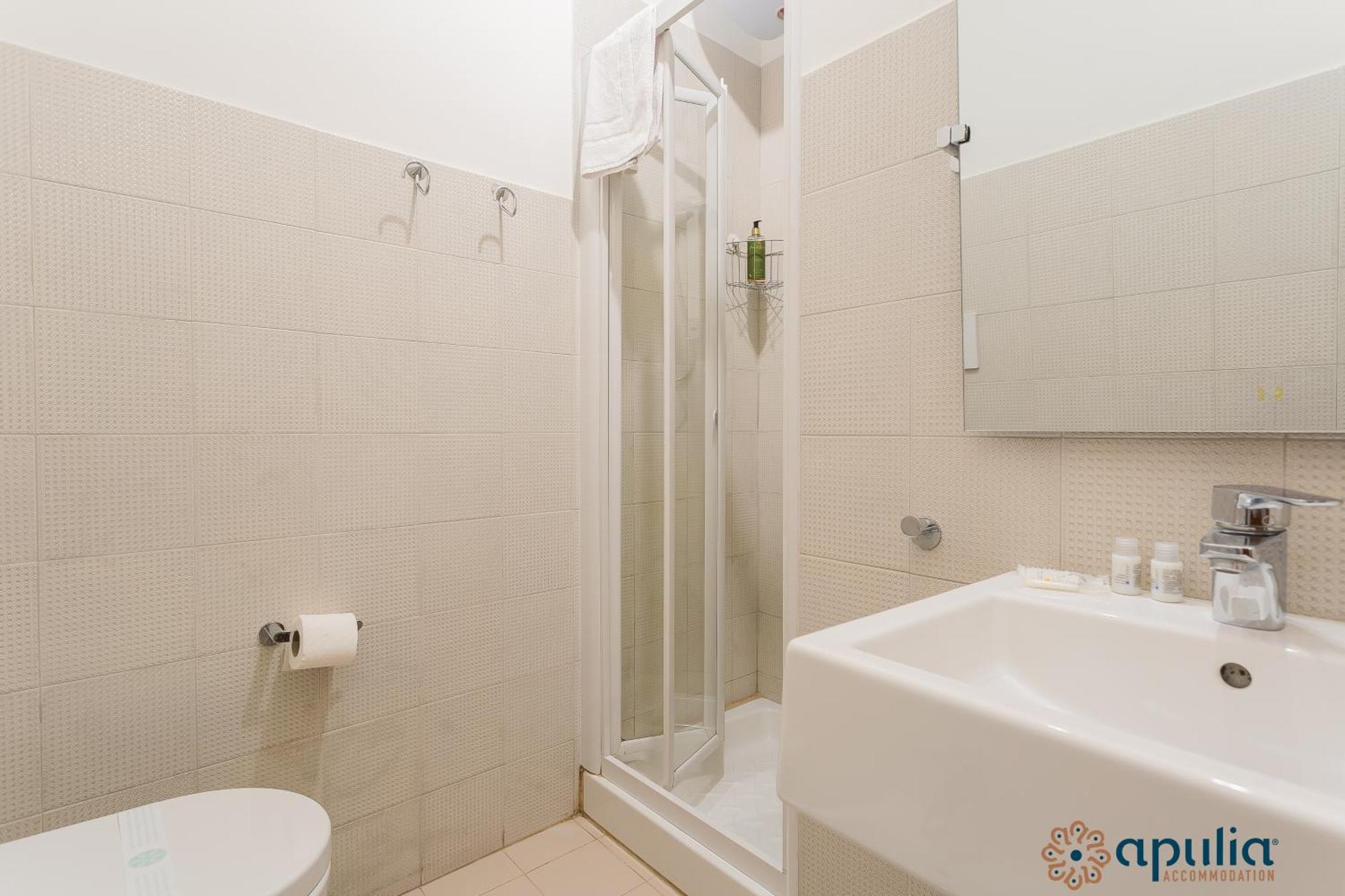 Piccinni Guesthouse By Apulia Accommodation Bari Bagian luar foto