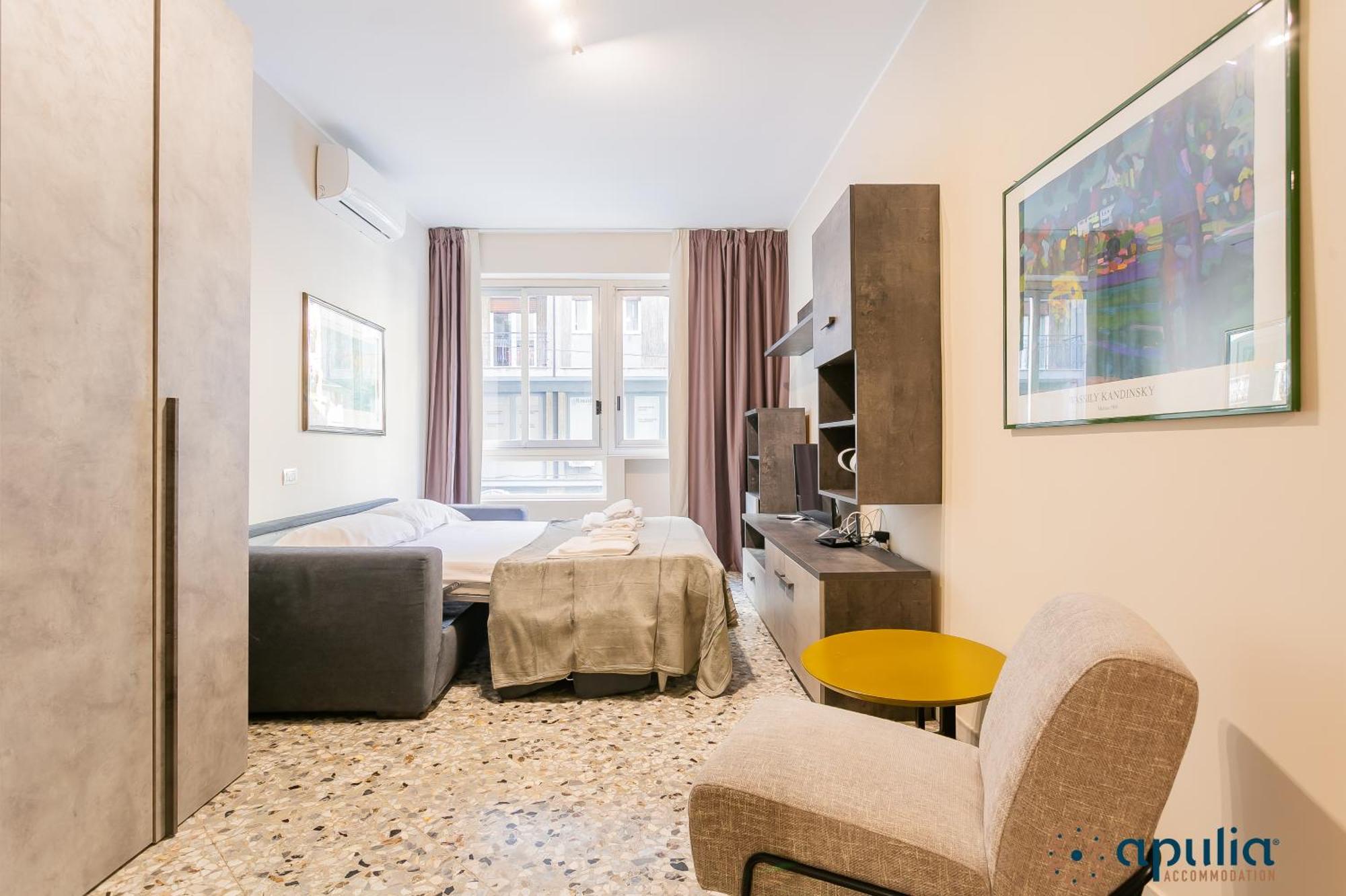 Piccinni Guesthouse By Apulia Accommodation Bari Bagian luar foto