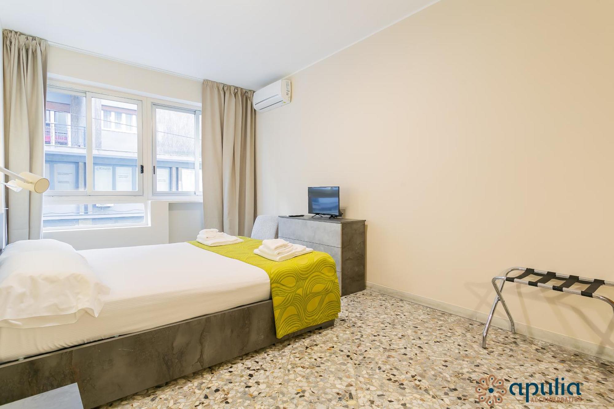 Piccinni Guesthouse By Apulia Accommodation Bari Bagian luar foto